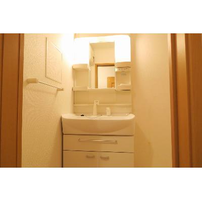 ルミエール　日野　Ⅰ 205【管理NO：1-014621001-02050】 ★家具家電は申し込み後に搬入します★ ★2026年10月下旬入居可能★の物件写真6