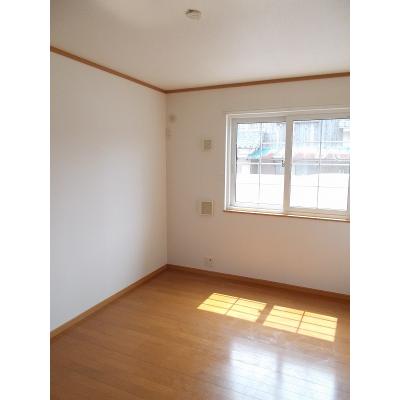 グランアルブルＳ 102【管理NO：1-013188801-01020】 ★家具家電は申し込み後に搬入します★ ★2026年12月中旬入居可能★の物件写真2