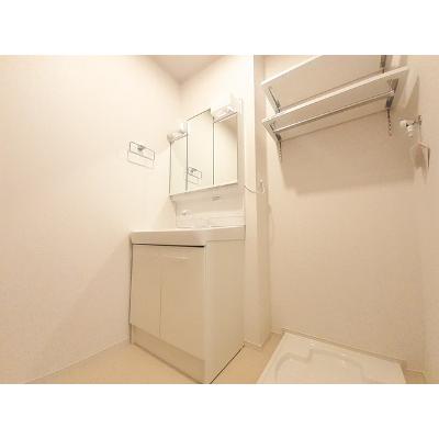 キャンバス 203【管理NO：1-025795701-02030】 ★家具家電は申し込み後に搬入します★の物件写真6