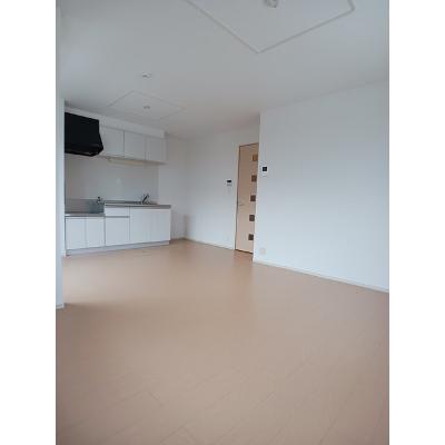トレノ・イリーデＩ 101【管理NO：1-018208501-01010】 ★家具家電は申し込み後に搬入します★の物件写真2