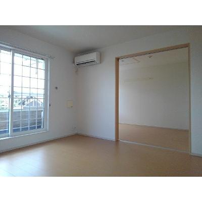 グラン　ジェルメⅡ 203【管理NO：1-020011001-02030】 ★家具家電は申し込み後に搬入します★ ★2026年11月中旬入居可能★の物件写真2