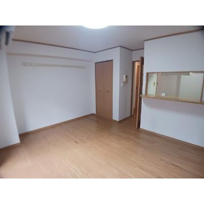 サンパティーク 103【管理NO：1-012915301-01030】 ★家具家電は申し込み後に搬入します★ ★2026年10月上旬入居可能★の物件写真2