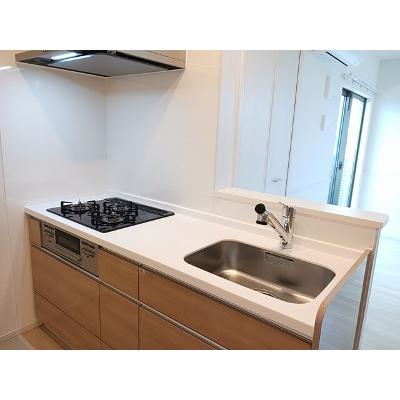 ラ・ルーチェ　Ｙ 302【管理NO：1-027302401-03020】 ★家具家電は申し込み後に搬入します★ ★2026年11月中旬入居可能★の物件写真3