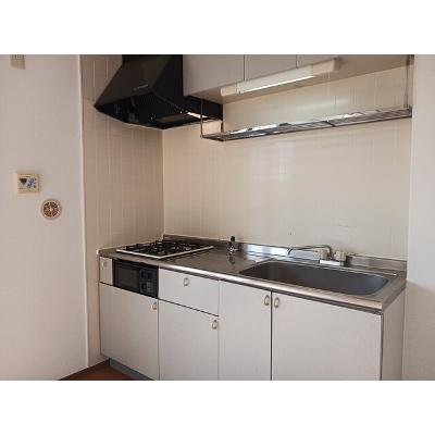 小阪西町Ⅲ番館 301【管理NO：1-004750701-03010】 ★家具家電は申し込み後に搬入します★ ★2026年10月中旬入居可能★の物件写真3