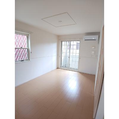 フィーア・フレーシュ 102【管理NO：1-020356901-01020】 ★家具家電は申し込み後に搬入します★ ★2026年10月中旬入居可能★の物件写真2