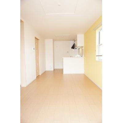 コンフォール矢三　Ｃ 203【管理NO：1-021003403-02030】 ★家具家電は申し込み後に搬入します★ ★2026年10月中旬入居可能★の物件写真2