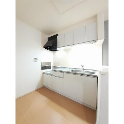 エルハーベン加茂宮Ｃ 203【管理NO：1-019669903-02030】 ★家具家電は申し込み後に搬入します★ ★2026年09月下旬入居可能★の物件写真3