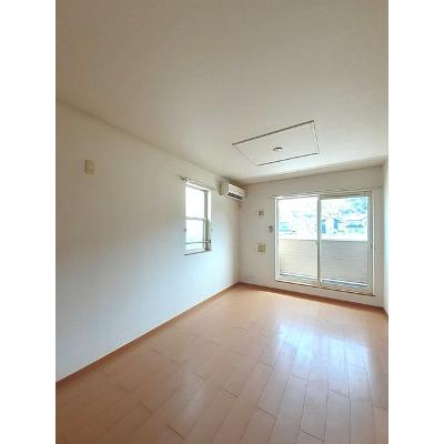 シルキーエトアールＢ 202【管理NO：1-014908902-02020】 ★家具家電は申し込み後に搬入します★ ★2026年11月上旬入居可能★の物件写真2