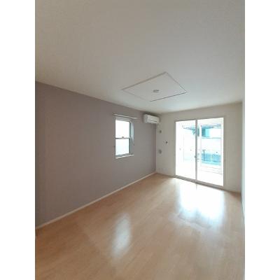 ルクア三条　Ｂ 101【管理NO：1-021394702-01010】 ★家具家電は申し込み後に搬入します★ ★2026年10月下旬入居可能★の物件写真2
