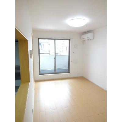 カーサ・ソラーレ 202【管理NO：1-017268001-02020】 ★家具家電は申し込み後に搬入します★ ★2026年11月上旬入居可能★の物件写真2