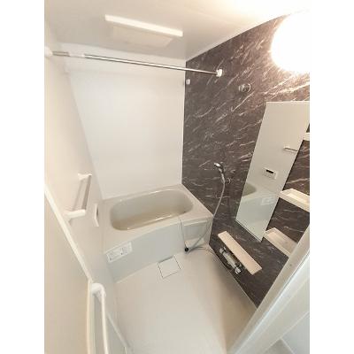 ラビアンローズ 103【管理NO：1-027496101-01030】 ★家具家電は申し込み後に搬入します★ ★2026年10月中旬入居可能★の物件写真4