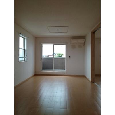 ラ・ミア・カ－サ 201【管理NO：1-016223401-02010】 ★家具家電は申し込み後に搬入します★ ★2026年10月中旬入居可能★の物件写真2