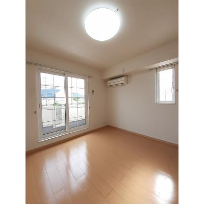 ハピネス小田中Ａ 203【管理NO：1-016366801-02030】 ★家具家電は申し込み後に搬入します★ ★2026年11月中旬入居可能★の物件写真2