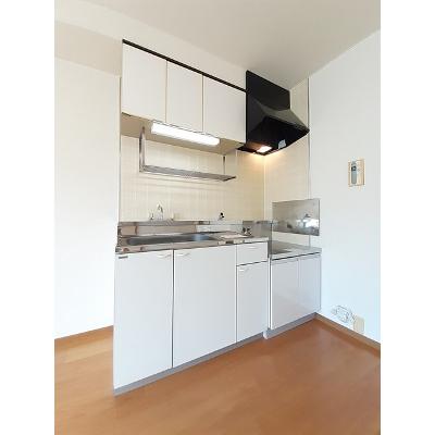 グリンピア古都Ｂ 203【管理NO：1-005182401-02030】 ★家具家電は申し込み後に搬入します★ ★2026年10月中旬入居可能★の物件写真3