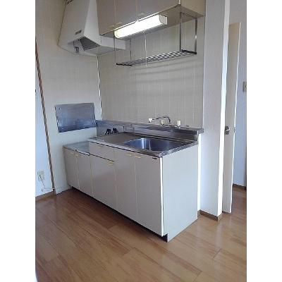 ニューエルディムトモエⅤ 202【管理NO：1-004816701-02020】 ★家具家電は申し込み後に搬入します★ ★2026年10月下旬入居可能★の物件写真3