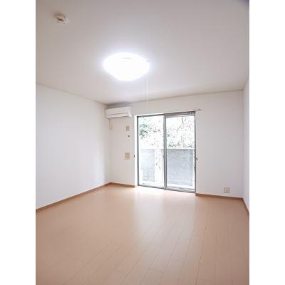ラ　メゾン　プロスペリテⅡ 105【管理NO：1-014786702-01040】 ★家具家電は申し込み後に搬入します★ ★2026年10月中旬入居可能★の物件写真2