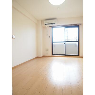 グラン・フィオーレ 203【管理NO：1-012273701-02030】 ★家具家電は申し込み後に搬入します★ ★2026年10月中旬入居可能★の物件写真2