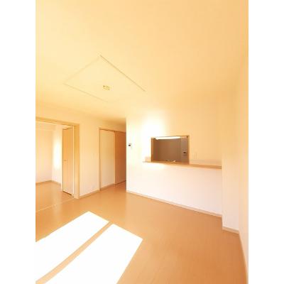 プランタン　ソレイユＦ 101【管理NO：1-016637601-01010】 ★家具家電は申し込み後に搬入します★ ★2026年10月下旬入居可能★の物件写真2
