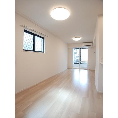 グラン・ジュテⅦ 103【管理NO：1-028574201-01030】 ★家具家電は申し込み後に搬入します★ ★2026年10月上旬入居可能★の物件写真2