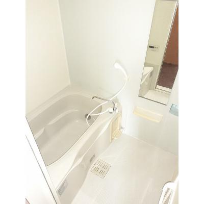 サクシス　アイラ　Ⅱ 202【管理NO：1-015247902-02020】 ★家具家電は申し込み後に搬入します★ ★2026年10月中旬入居可能★の物件写真4