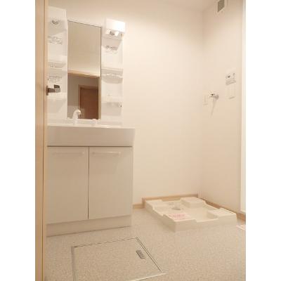 アルバーダ 102【管理NO：1-016954901-01020】 ★家具家電は申し込み後に搬入します★ ★2026年10月中旬入居可能★の物件写真6