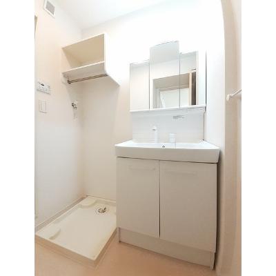 リュウオウ 101【管理NO：1-025164101-01010】 ★家具家電は申し込み後に搬入します★ ★2026年10月中旬入居可能★の物件写真6