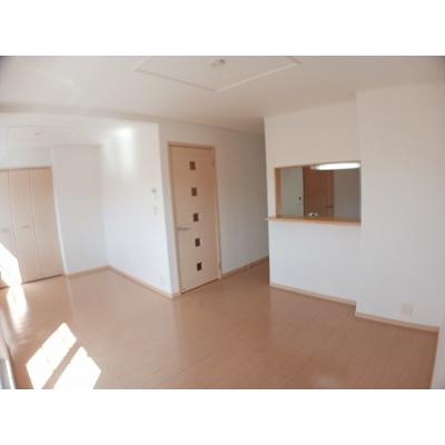 グリンデルハイム若園Ａ 202【管理NO：1-015855101-02020】 ★家具家電は申し込み後に搬入します★ ★2026年11月中旬入居可能★の物件写真2