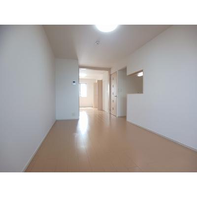フォーエヴァー　サンリッチ 302【管理NO：1-018134001-03020】 ★家具家電は申し込み後に搬入します★ ★2026年10月中旬入居可能★の物件写真2