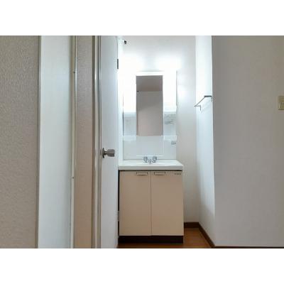 ビューハイツ 101【管理NO：1-004642901-01010】 ★家具家電は申し込み後に搬入します★ ★2026年10月中旬入居可能★の物件写真6