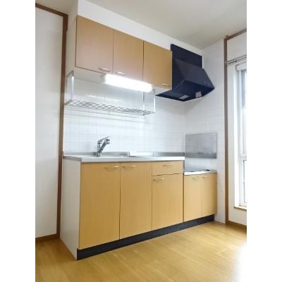 アーバンアイリスⅡ 201【管理NO：1-011265201-02010】 ★家具家電は申し込み後に搬入します★ ★2026年10月中旬入居可能★の物件写真3