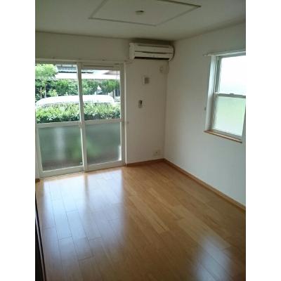 グレイス赤坂 101【管理NO：1-014494001-01010】 ★家具家電は申し込み後に搬入します★ ★2026年11月中旬入居可能★の物件写真2