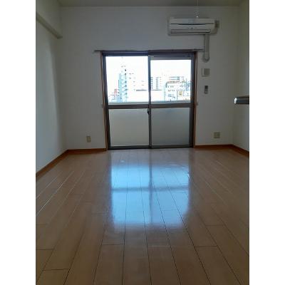 フォーウィルズコート 407【管理NO：1-013963101-04070】 ★家具家電は申し込み後に搬入します★ ★2026年10月中旬入居可能★の物件写真2