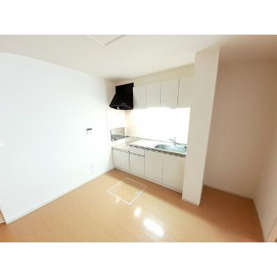 アンソレイユＢ 102【管理NO：1-020799102-01020】 ★家具家電は申し込み後に搬入します★ ★2026年10月下旬入居可能★の物件写真3