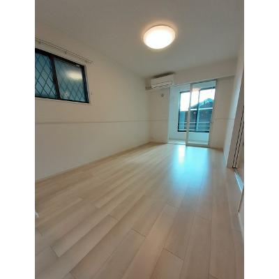 セレーノ　三川 101【管理NO：1-027297101-01010】 ★家具家電は申し込み後に搬入します★ ★2026年11月上旬入居可能★の物件写真2