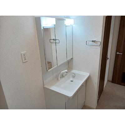 apartment 鹿児島県霧島市隼人町見次３６１番地 

↓地図はこちらから