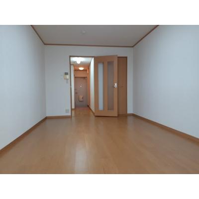 アウル 103【管理NO：1-013157001-01030】 ★家具家電は申し込み後に搬入します★ ★2026年10月中旬入居可能★の物件写真2
