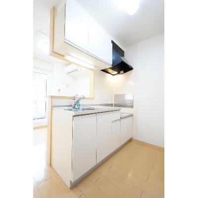サンフォーリスト 203【管理NO：1-016247001-02030】 ★家具家電は申し込み後に搬入します★ ★2026年11月上旬入居可能★の物件写真3
