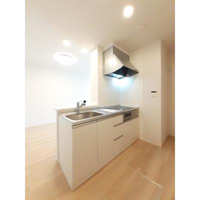 サニープレイスⅢ 102【管理NO：1-027410801-01020】 ★家具家電は申し込み後に搬入します★の物件写真3