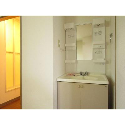 ファミール大関 204【管理NO：1-007104901-02040】 ★家具家電は申し込み後に搬入します★ ★2026年10月中旬入居可能★の物件写真6