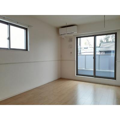 クリンベルＢ 205【管理NO：1-024642802-02040】 ★家具家電は申し込み後に搬入します★ ★2026年10月中旬入居可能★の物件写真2
