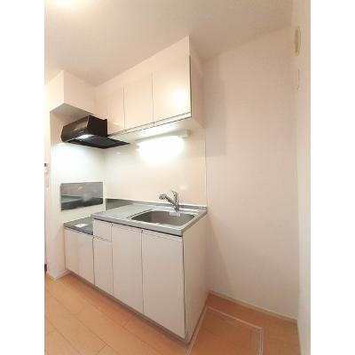 アビターレ 101【管理NO：1-018474001-01010】 ★家具家電は申し込み後に搬入します★ ★2026年10月中旬入居可能★の物件写真3