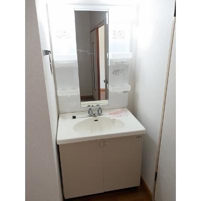 ニュープレイス 104【管理NO：1-004544301-01040】 ★家具家電は申し込み後に搬入します★ ★2026年10月中旬入居可能★の物件写真6