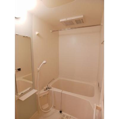 レフィナード 103【管理NO：1-014283101-01030】 ★家具家電は申し込み後に搬入します★の物件写真4