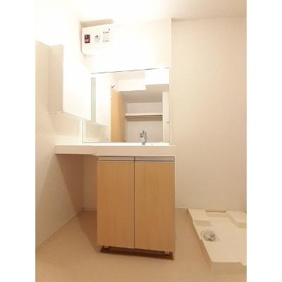 スマイルセレクト 204【管理NO：1-023214801-02040】 ★家具家電は申し込み後に搬入します★の物件写真6