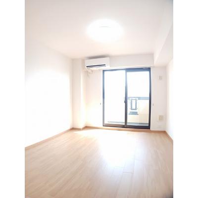アイベリー 203【管理NO：1-014382101-02030】 ★家具家電は申し込み後に搬入します★ ★2026年10月中旬入居可能★の物件写真2