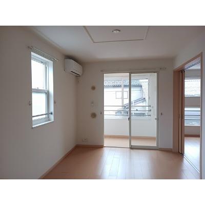 apartment 富山県射水市戸破６３２５－２ 

↓地図はこちらから
