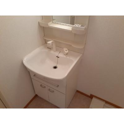 マヤラク大倉山 201【管理NO：1-014970401-02010】 ★家具家電は申し込み後に搬入します★ ★2026年10月上旬入居可能★の物件写真6