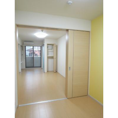 エアリーヒル 102【管理NO：1-019505601-01020】 ★家具家電は申し込み後に搬入します★ ★2026年11月中旬入居可能★の物件写真2
