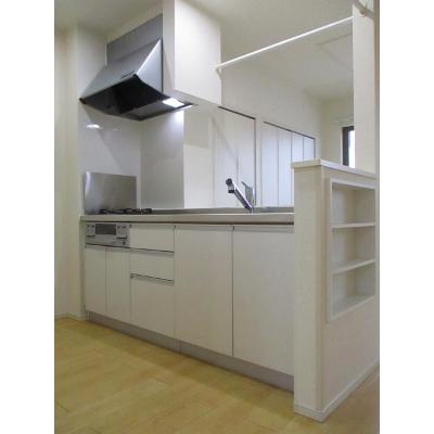 ラフランボワーズ 202【管理NO：1-023355801-02020】 ★家具家電は申し込み後に搬入します★ ★2026年10月上旬入居可能★の物件写真3