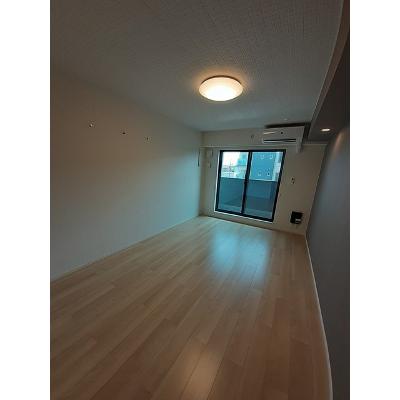 グランシュテル 203【管理NO：1-027455901-02030】 ★家具家電は申し込み後に搬入します★ ★2026年10月中旬入居可能★の物件写真2